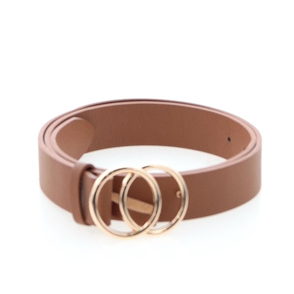 Accessories - Elegant Brown Belt with Gold Buckle